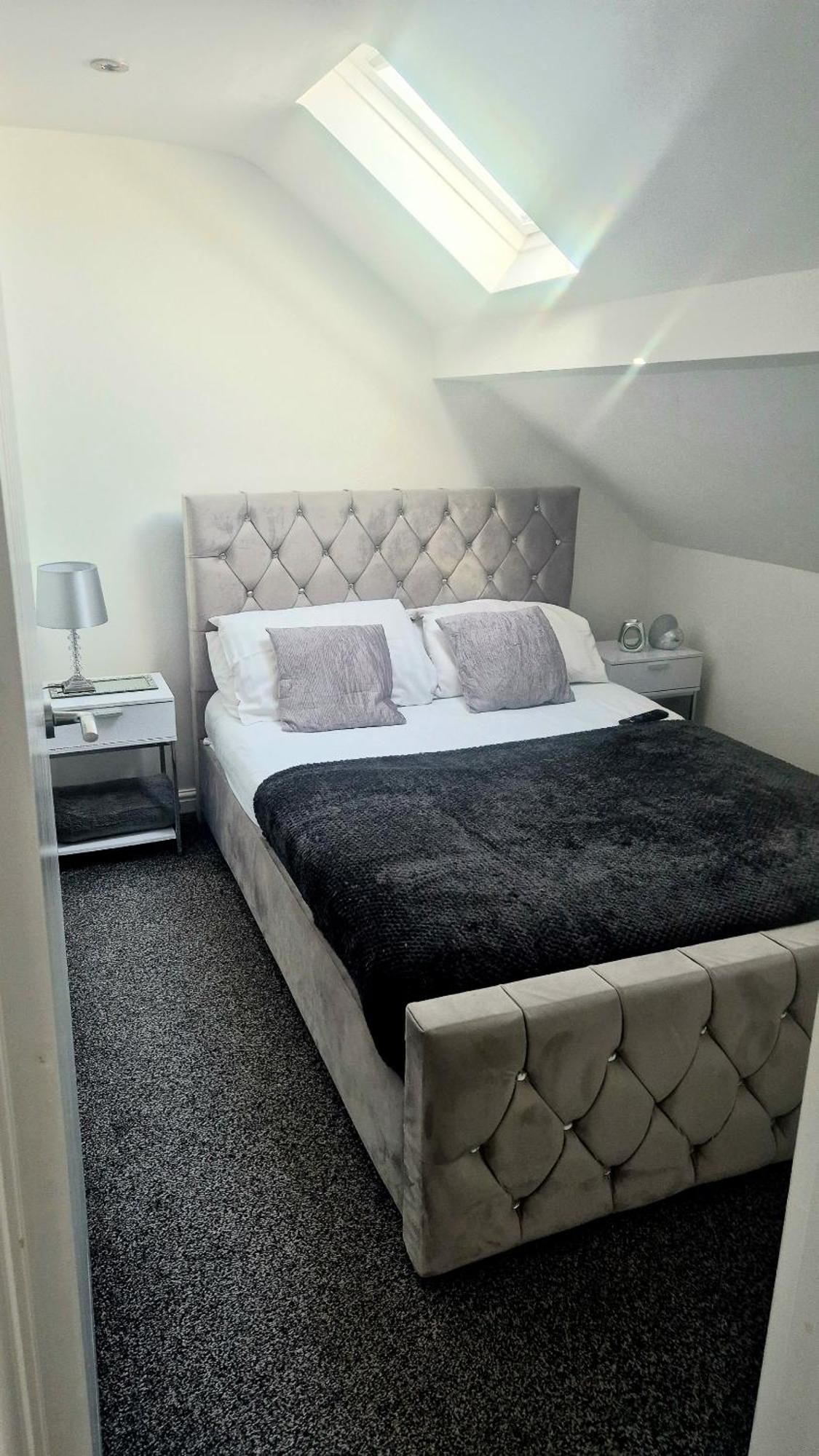 Deluxe Apartments On Mersey One Блекпул Екстериор снимка
